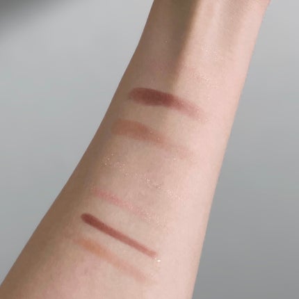 rom&nd ベターザンアイズのクチコミ「TIRTIR ミルキー メロウ シャドウ 03 ローズ
スウォッチ:上から指塗り→チップ塗り.....」(3枚目)