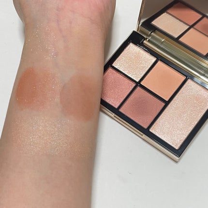 フェイス スタイリスト/SNIDEL BEAUTY/アイシャドウパレットを使ったクチコミ(3枚目)