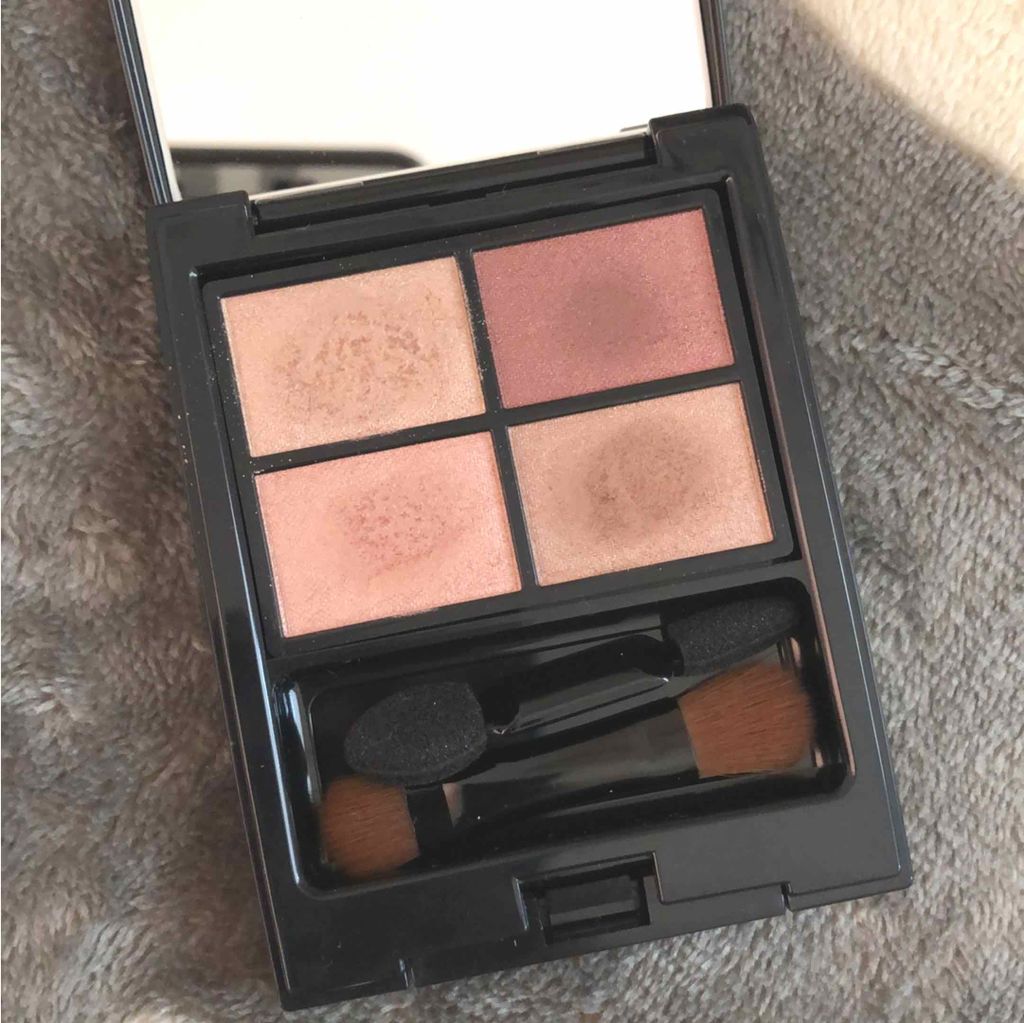 ミネラルクラッシィシャドー/エトヴォス/アイシャドウパレットを使ったクチコミ（1枚目）