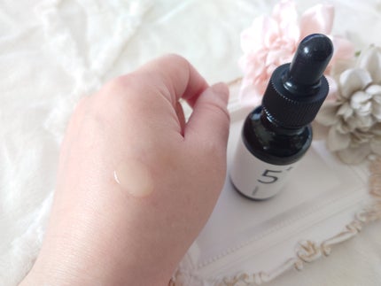 5番 白玉グルタチオンC美容液/numbuzin/美容液を使ったクチコミ(4枚目)