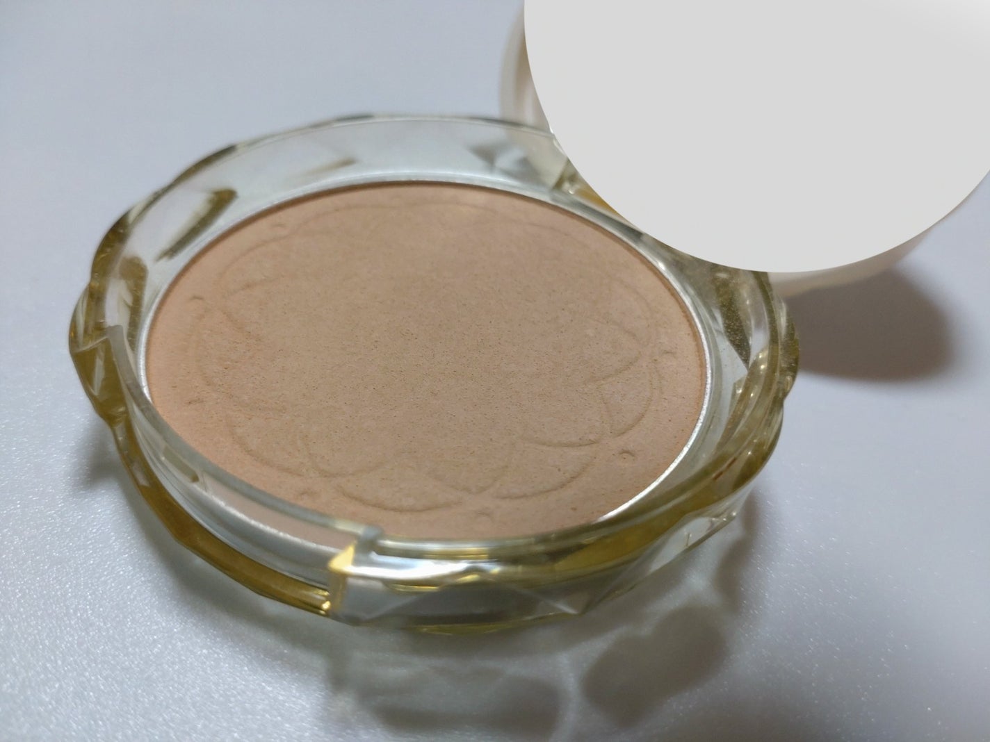 UVシルクカバーパウダー/CEZANNE/プレストパウダーを使ったクチコミ(2枚目)