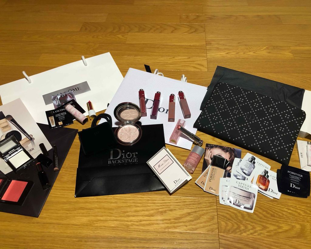 【旧】ディオール アディクト リップ マキシマイザー/Dior/リップグロスを使ったクチコミ(2枚目)