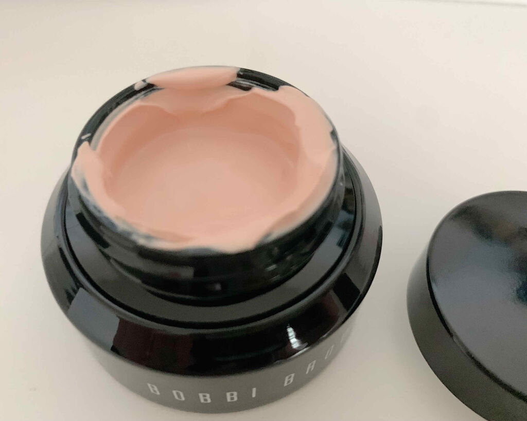 イルミネイティング フェイス ベース/BOBBI BROWN/化粧下地を使ったクチコミ（2枚目）