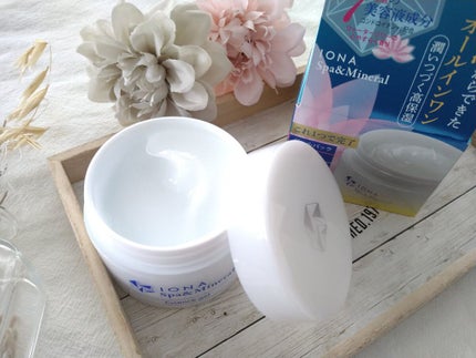 エッセンス ジェル/イオナ スパ&ミネラル/オールインワン化粧品を使ったクチコミ(2枚目)