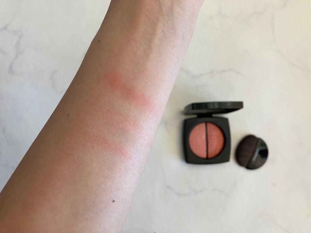 フルール ドゥ プランタン/CHANEL/パウダーチークを使ったクチコミ(2枚目)