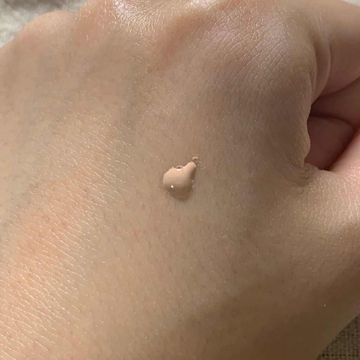 ドラマティックエッセンスリキッド/マキアージュ/リキッドファンデーションを使ったクチコミ(2枚目)