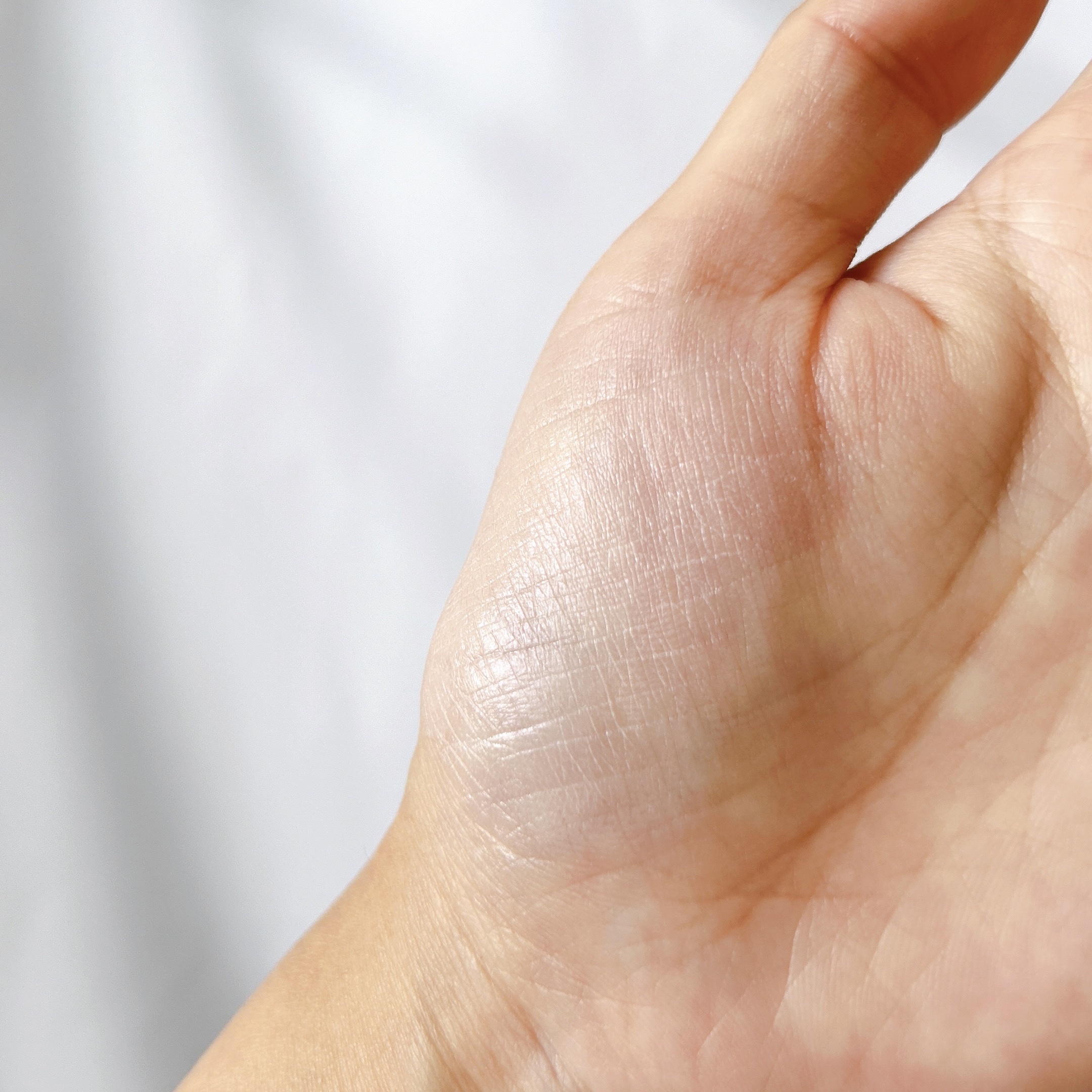 ピンクトーンアップサンセラム/LOVELYCC/化粧下地を使ったクチコミ（3枚目）