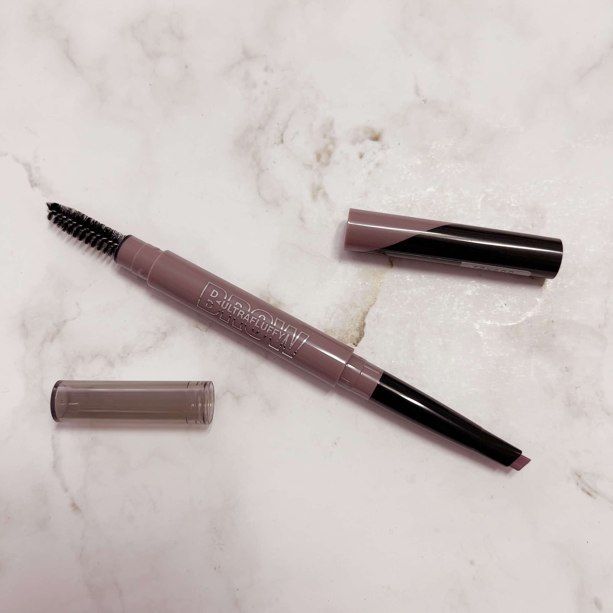 ファッションブロウ パウダーインペンシル N/MAYBELLINE NEW YORK/アイブロウペンシルを使ったクチコミ（3枚目）