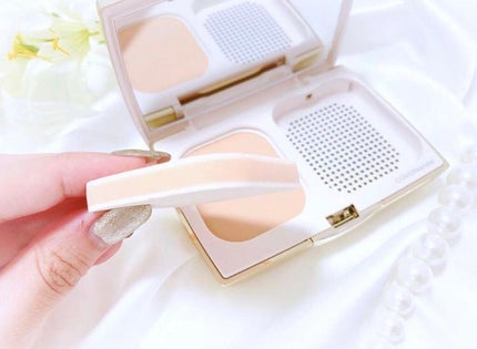 シルキー フィット/COVERMARK/パウダーファンデーションを使ったクチコミ(4枚目)