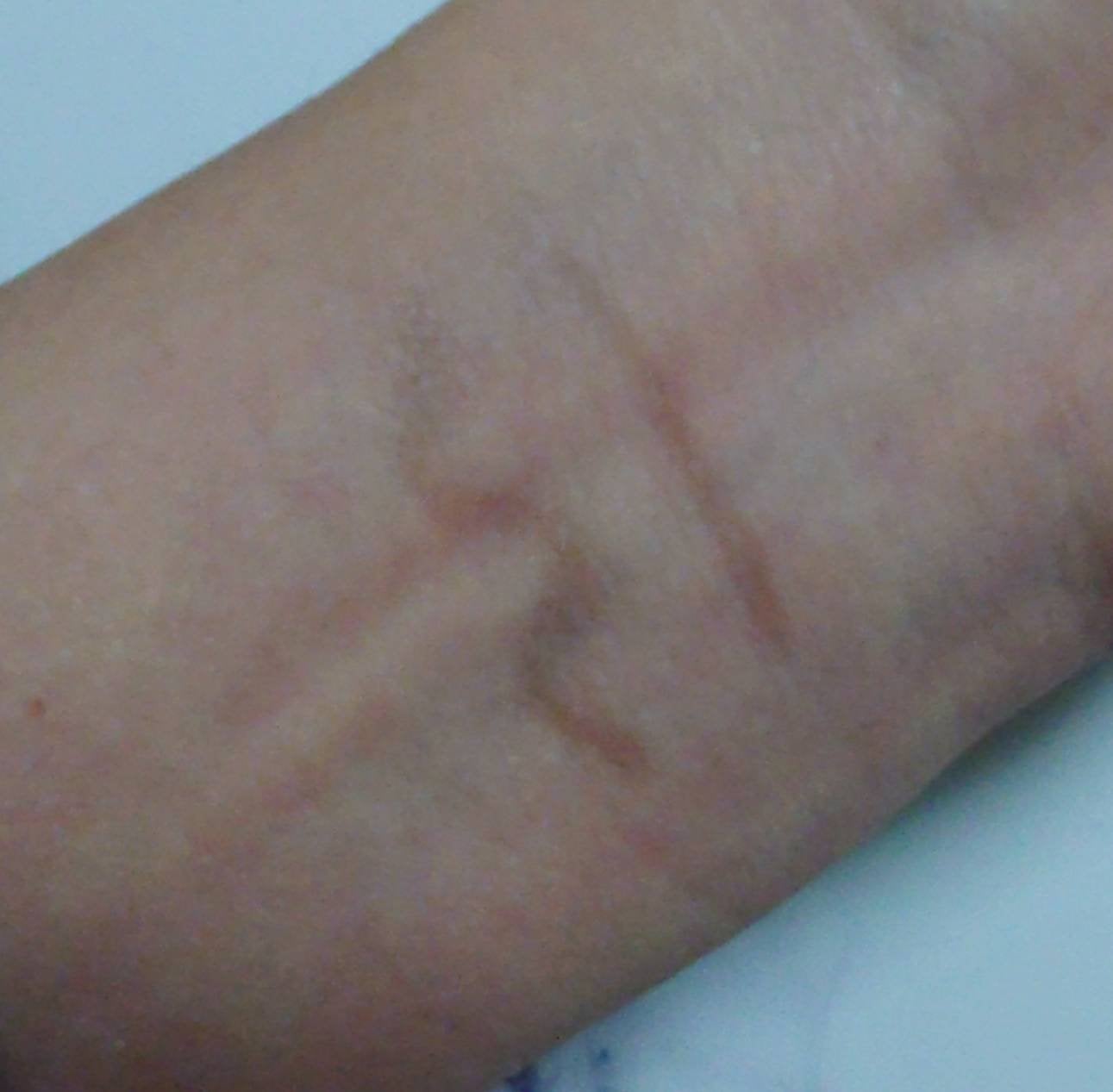 描くふたえアイライナー/CEZANNE/リキッドアイライナーを使ったクチコミ(2枚目)