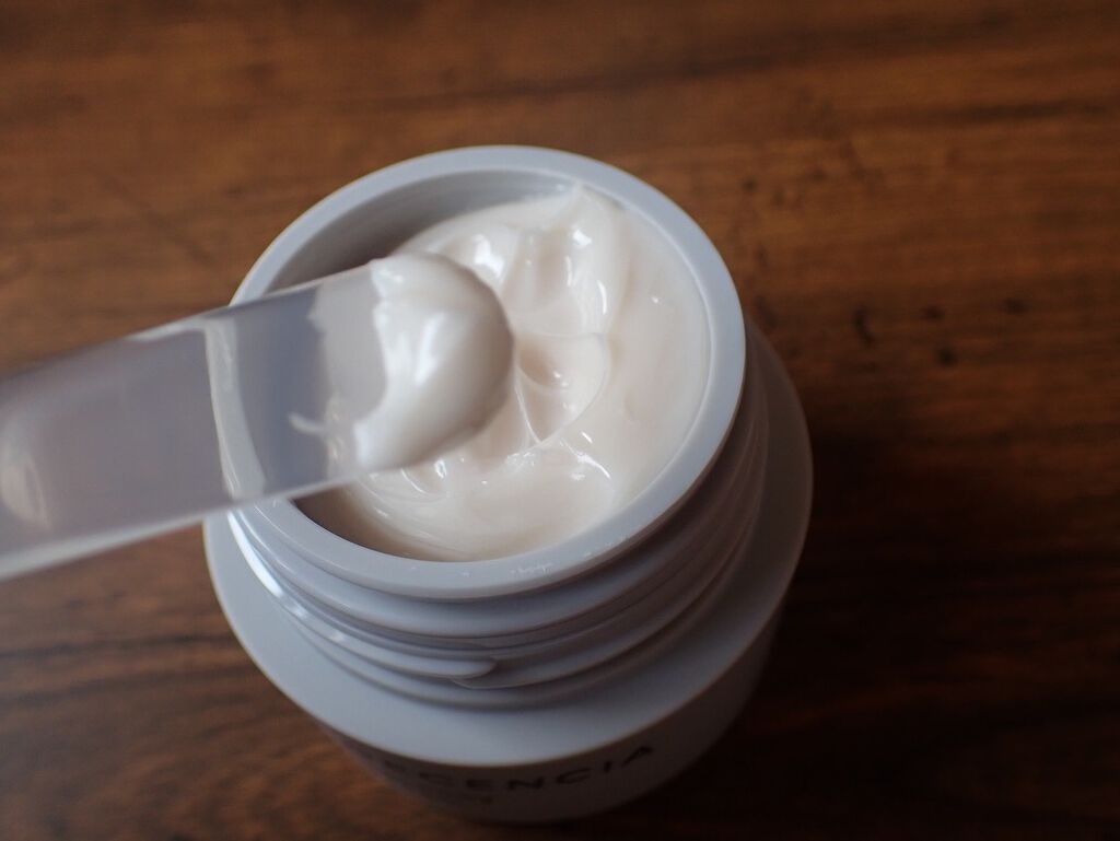 ディセンシー クリーム/DECENCIA/フェイスクリームを使ったクチコミ（2枚目）