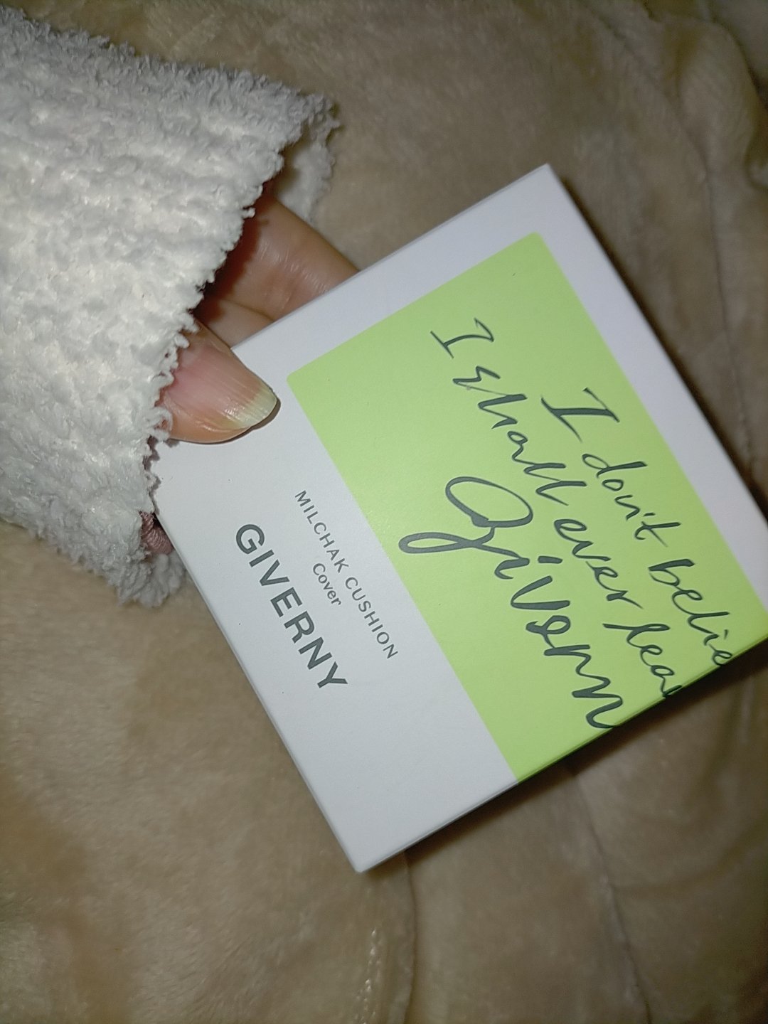 密着カバークッション 23 ミディアムベージュ/GIVERNY/クッションファンデーションを使ったクチコミ（1枚目）