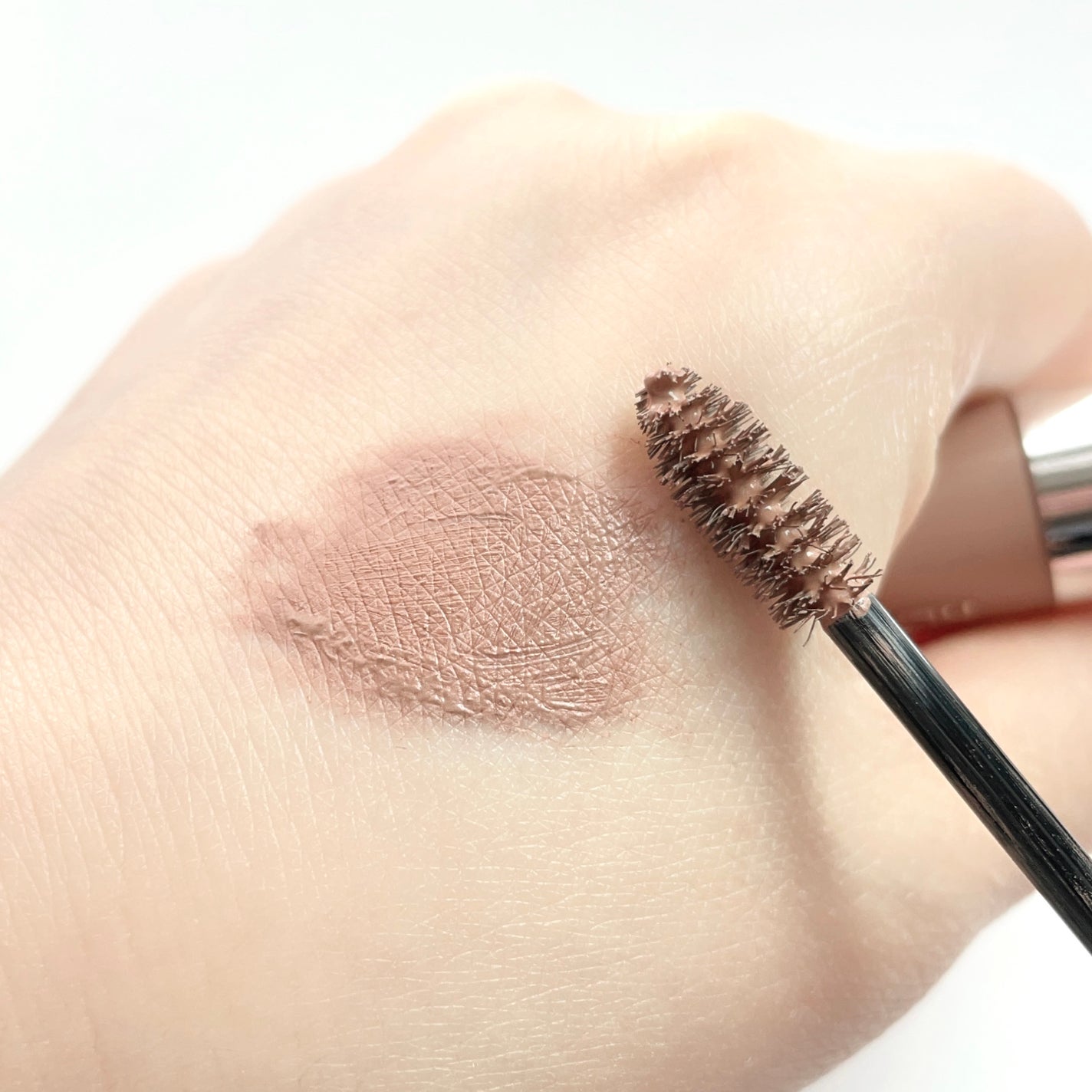 ヘビーローテーション カラーリングアイブロウEX/ヘビーローテーション/眉マスカラを使ったクチコミ(2枚目)