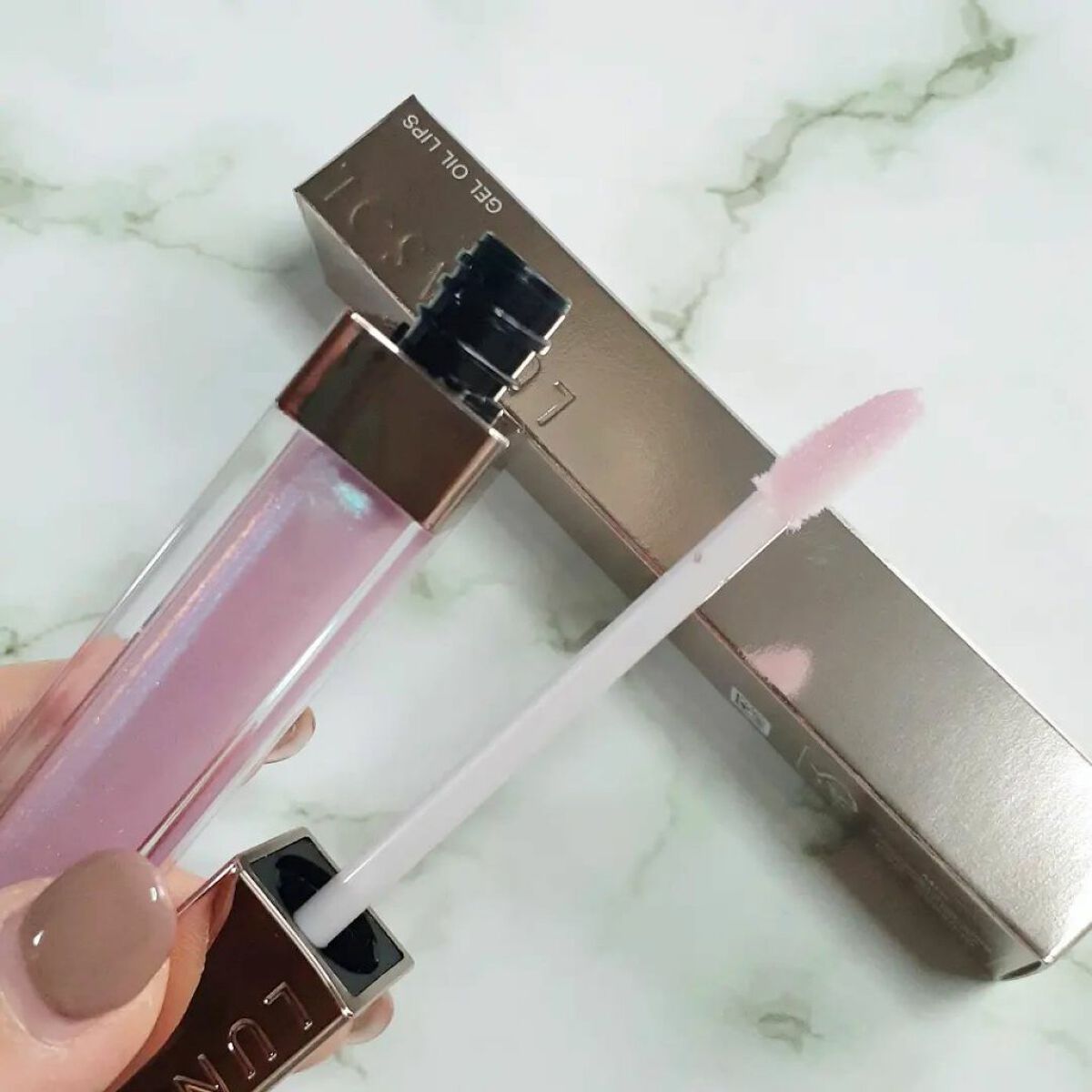 ジェルオイルリップス EX08 Enchanted/LUNASOL/リップグロスを使ったクチコミ（2枚目）