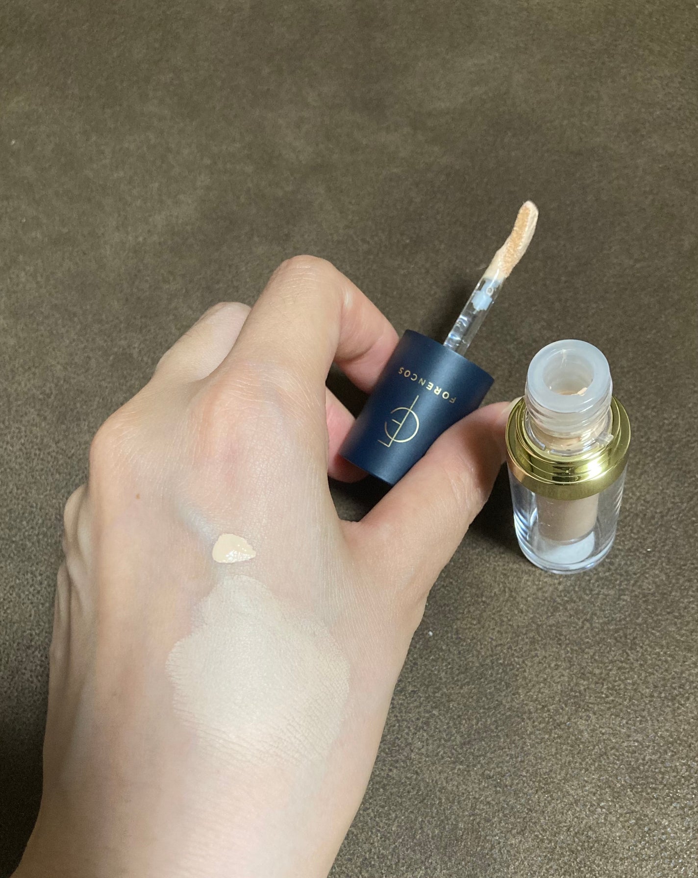 タトゥーウォータープルーフスカーコンシーラー/フォレンコス/リキッドコンシーラーを使ったクチコミ(2枚目)