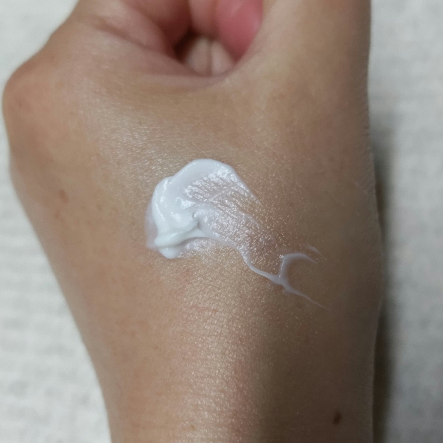 AQ アブソリュート アイクリーム タイトフォーカス/DECORTÉ/アイケア・アイクリームを使ったクチコミ(4枚目)