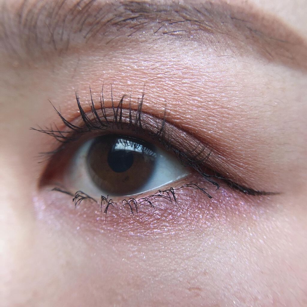 あゆみ on LIPS 「・\#todaysmake/・アイシャドウ☑@excelmak..」(3枚目)