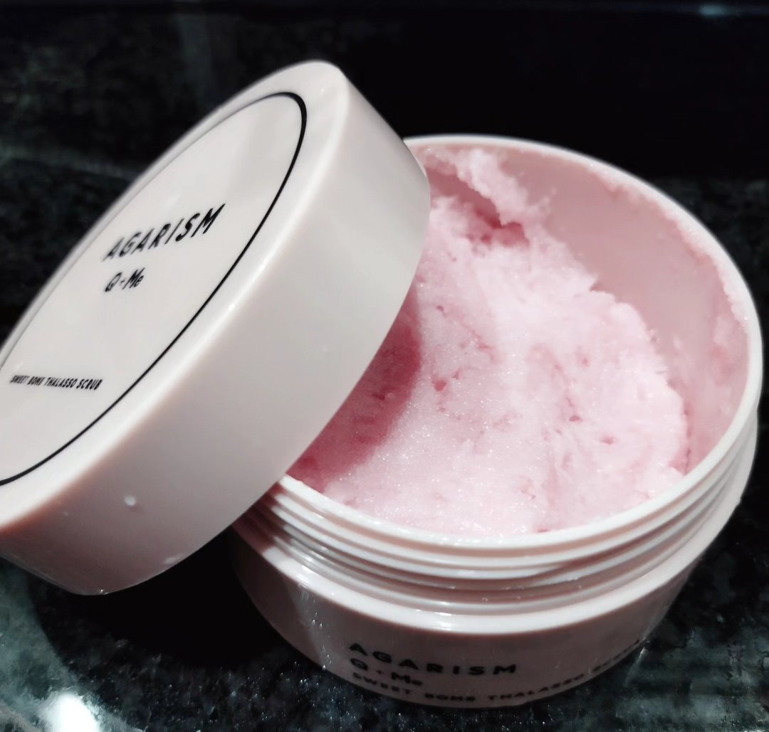 Q+Me スウィート ボム タラソ スクラブ/AGARISM/バストケア・ヒップケアを使ったクチコミ（2枚目）