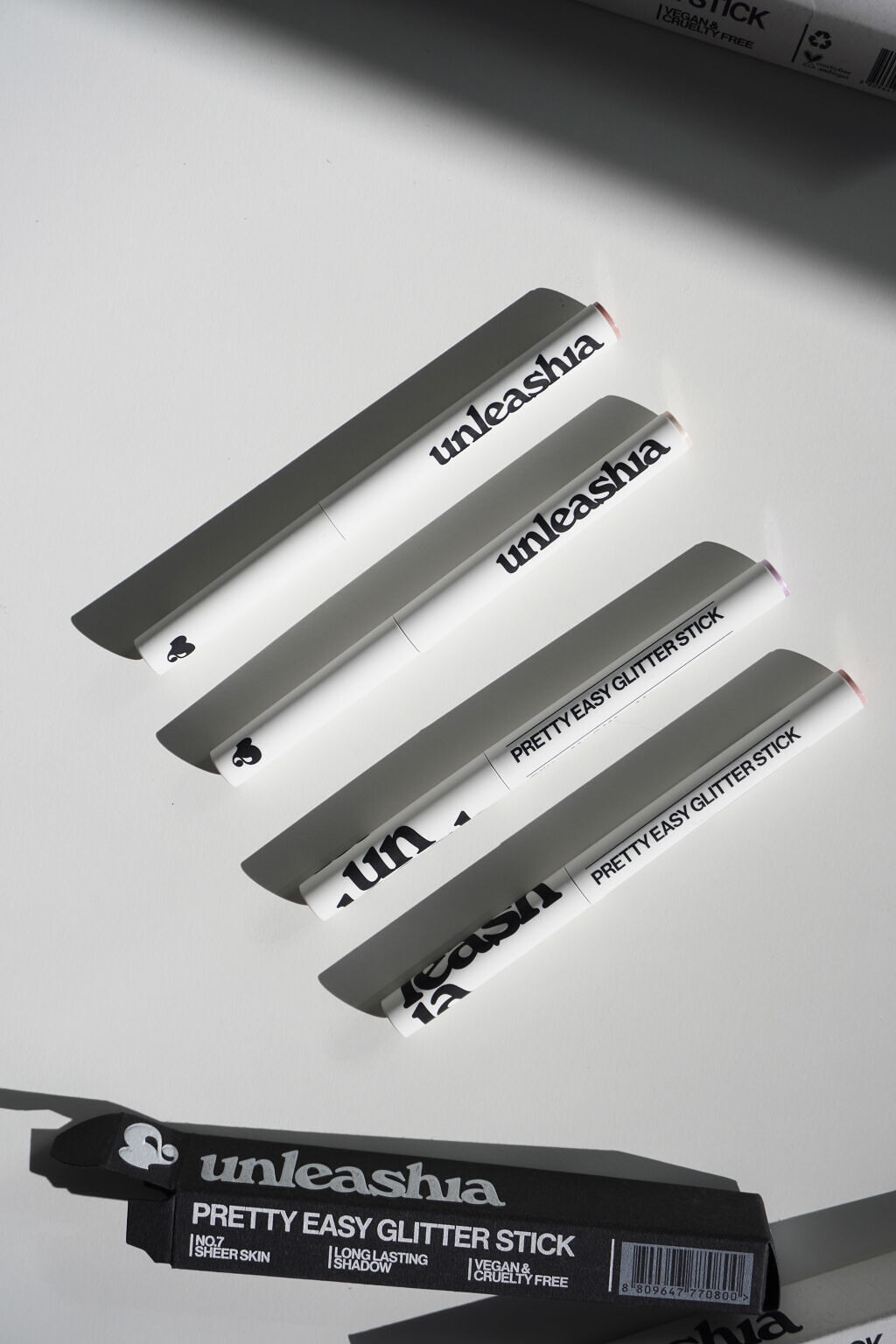 プリティー イージーグリッタースティック/unleashia/グリッターを使ったクチコミ（1枚目）
