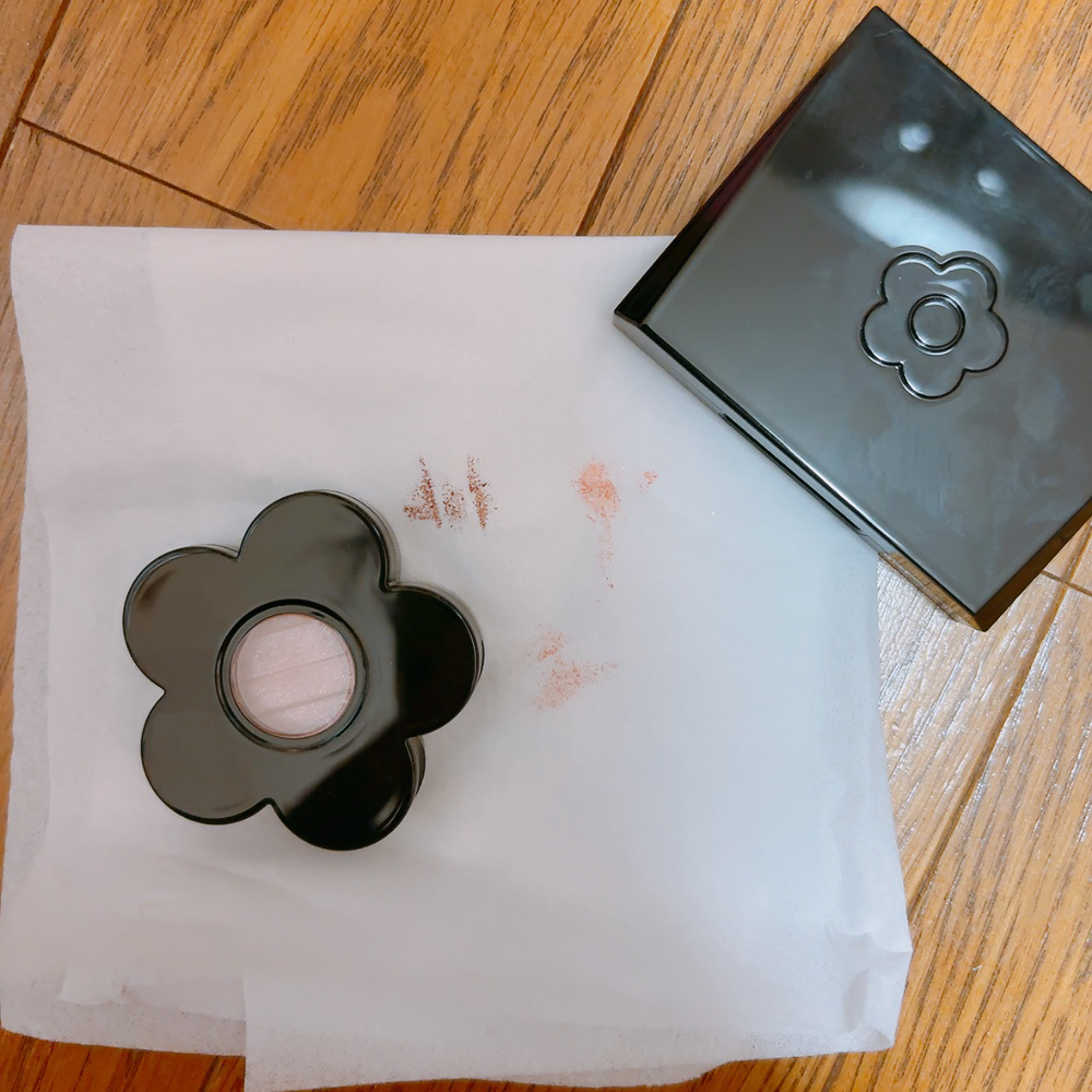 アイオープナー 076 (T)/MARY QUANT/単色アイシャドウを使ったクチコミ（2枚目）