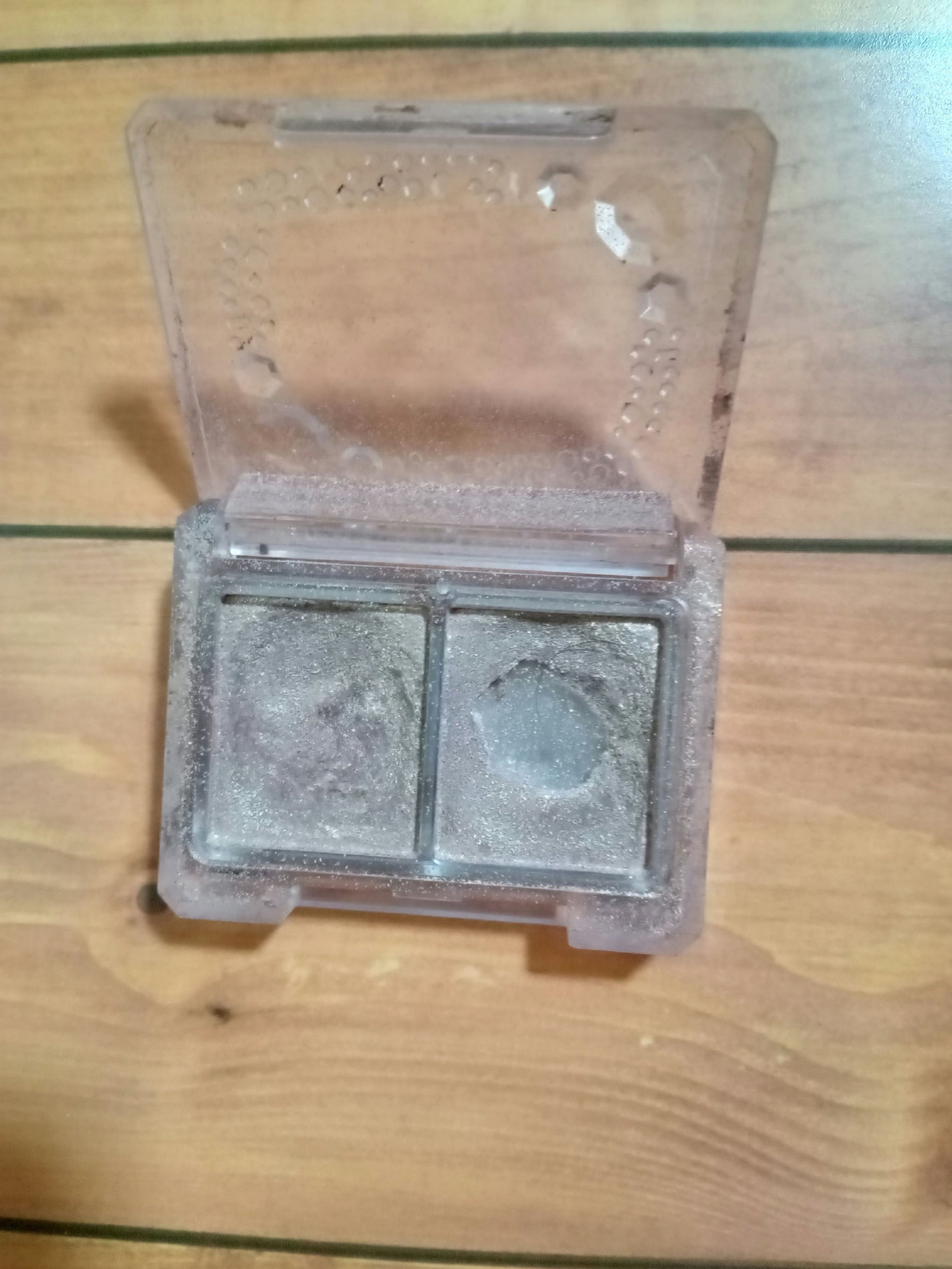 ジュエリーシャドウベール/キャンメイク/アイシャドウパレットを使ったクチコミ(2枚目)