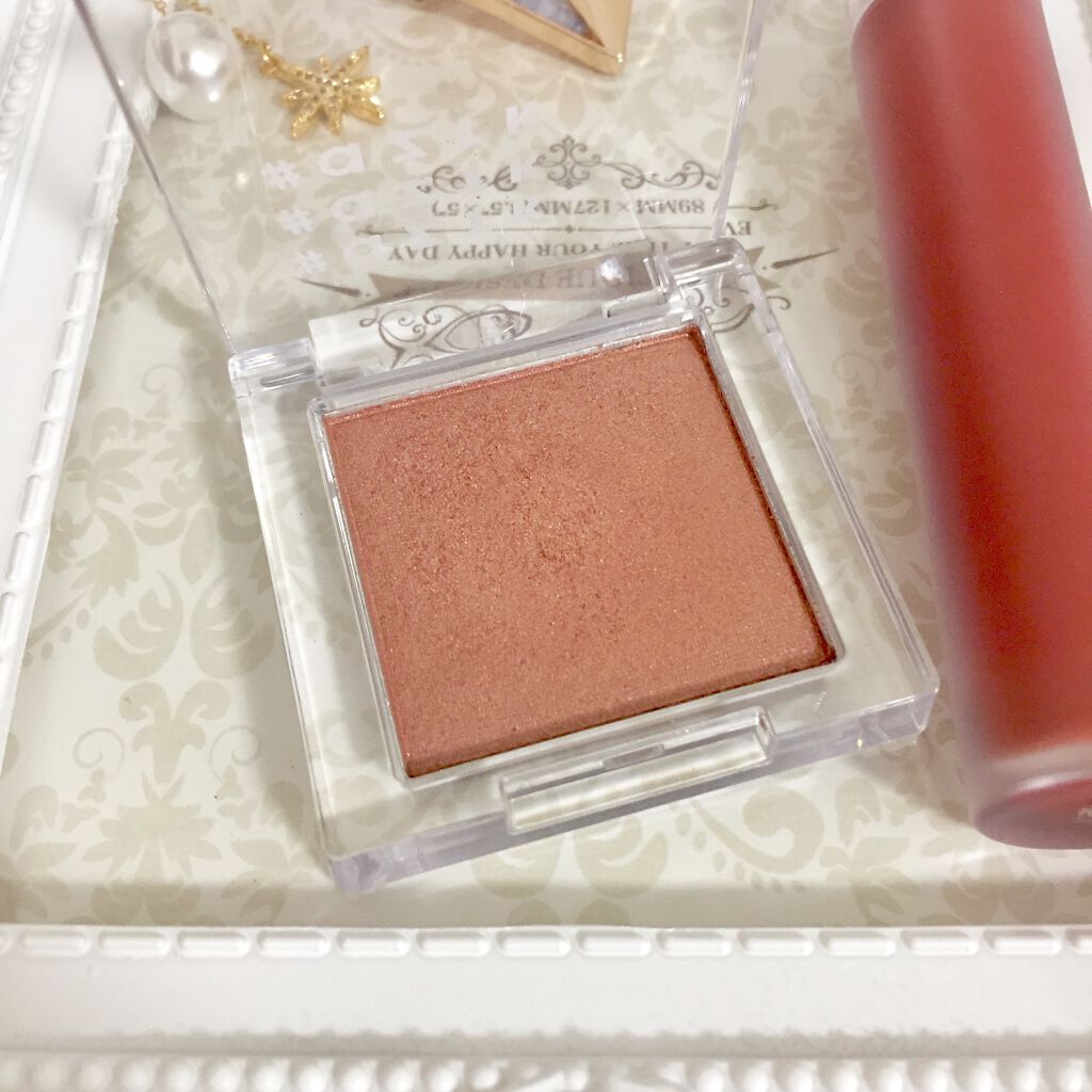 シングルアイシャドウ/aZTK/単色アイシャドウを使ったクチコミ(3枚目)