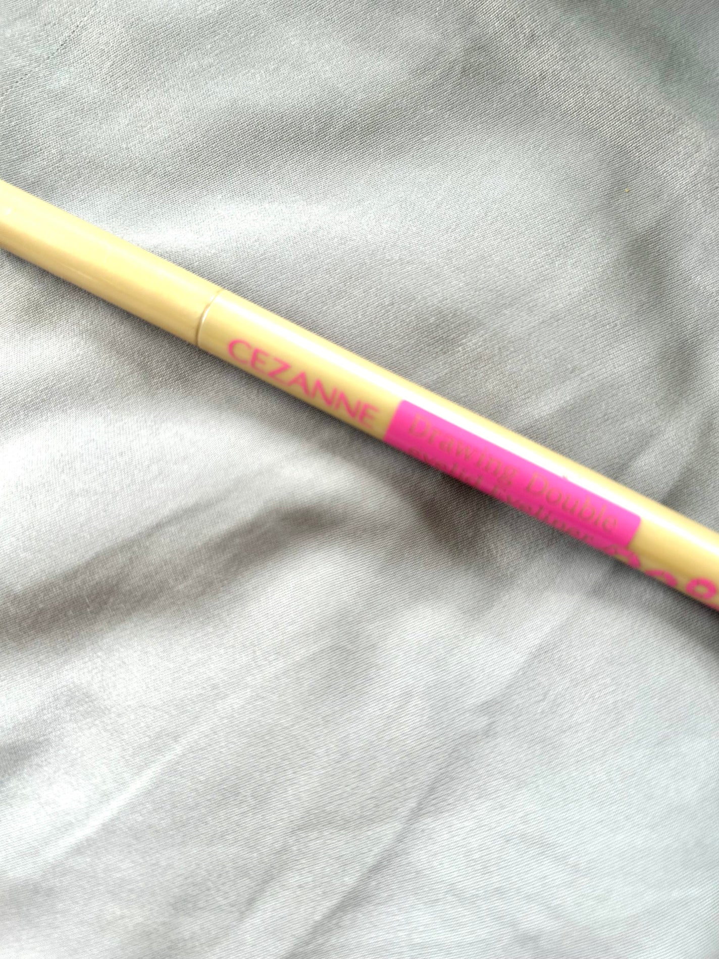 描くふたえアイライナー/CEZANNE/リキッドアイライナーを使ったクチコミ(1枚目)