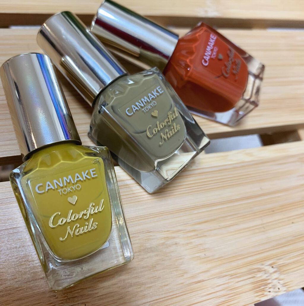 カラフルネイルズ/キャンメイク/マニキュアを使ったクチコミ（2枚目）