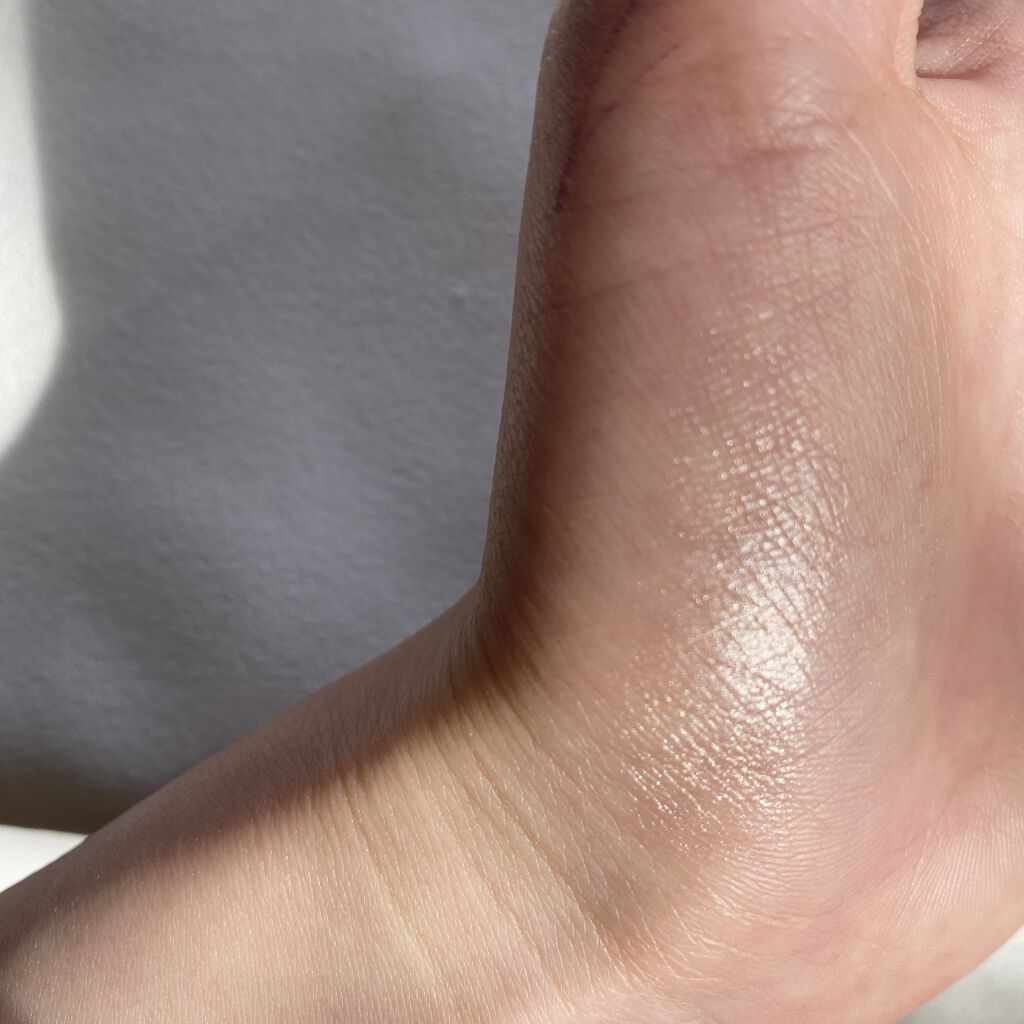 ミネラルハイライトクリーム/エトヴォス/クリームハイライトを使ったクチコミ（3枚目）