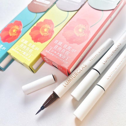 ベルベットライナー/LUMIURGLAS/リキッドアイライナーを使ったクチコミ(2枚目)