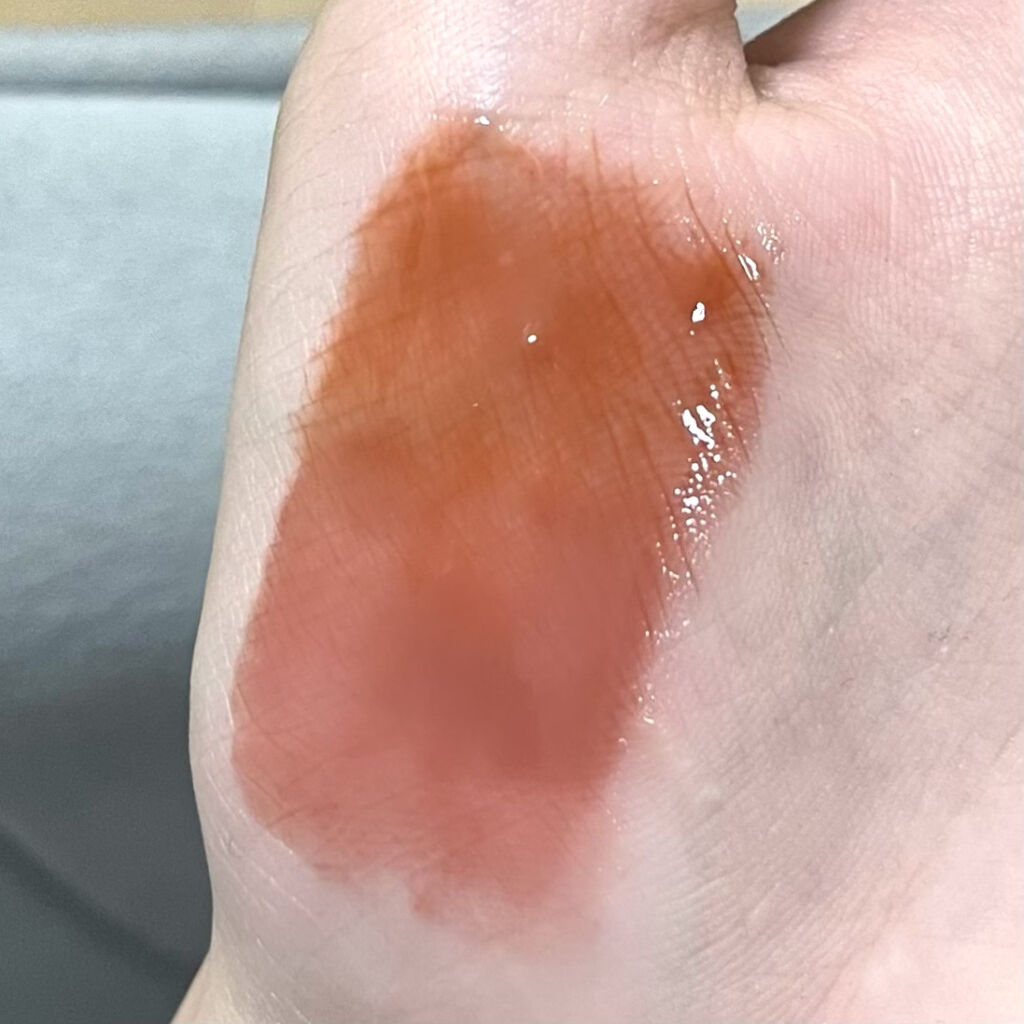 ジューシーラスティングティント/rom&nd/リップティントを使ったクチコミ（2枚目）