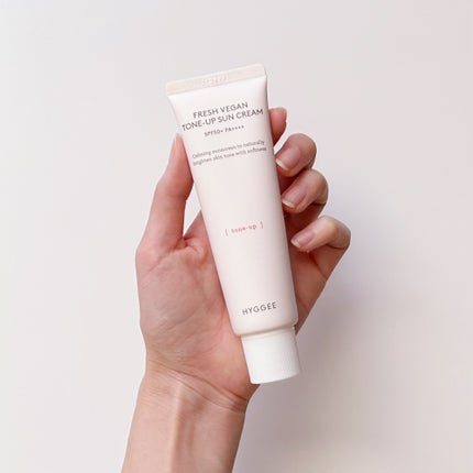 フレッシュヴィーガントーンアップサンクリーム/HYGGEE/日焼け止めクリームを使ったクチコミ(8枚目)