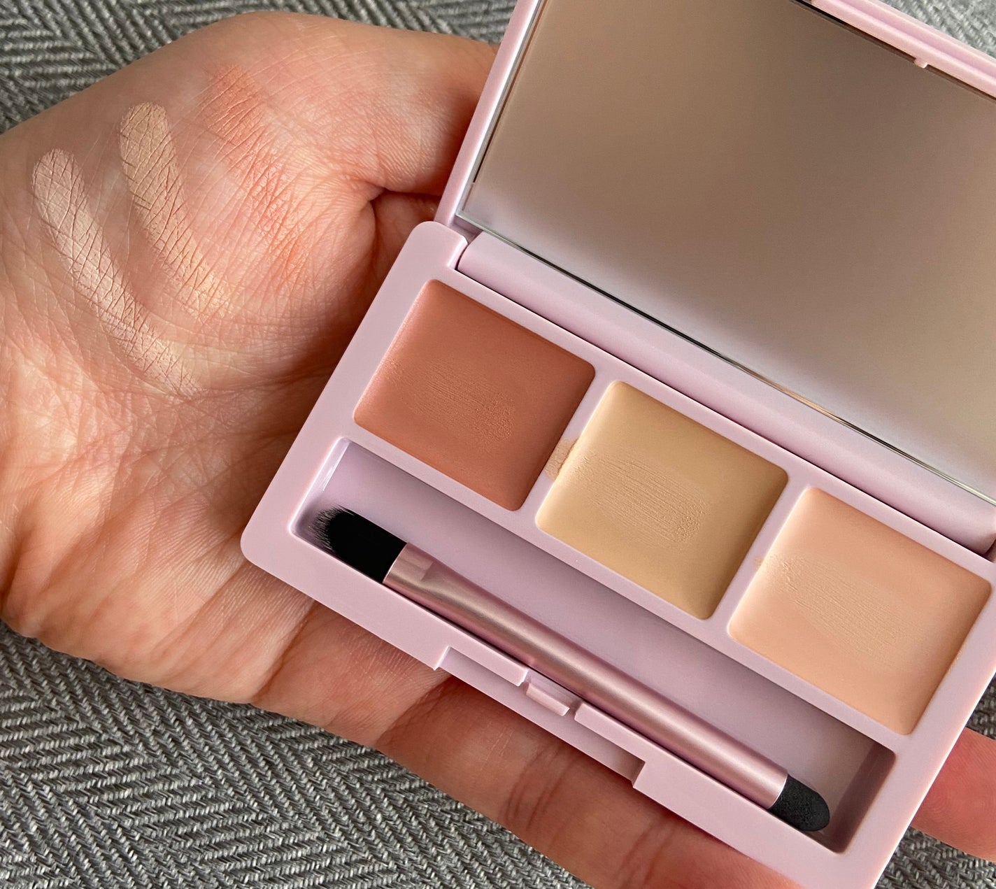 デイジードール コンシーラー パレット/DAISY DOLL by MARY QUANT/パレットコンシーラーを使ったクチコミ(3枚目)