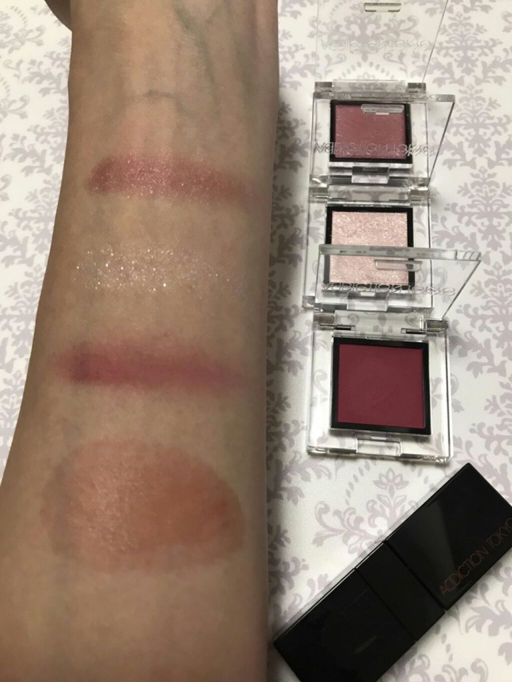 アディクション ザ アイシャドウ スパークル/ADDICTION/単色アイシャドウを使ったクチコミ(2枚目)