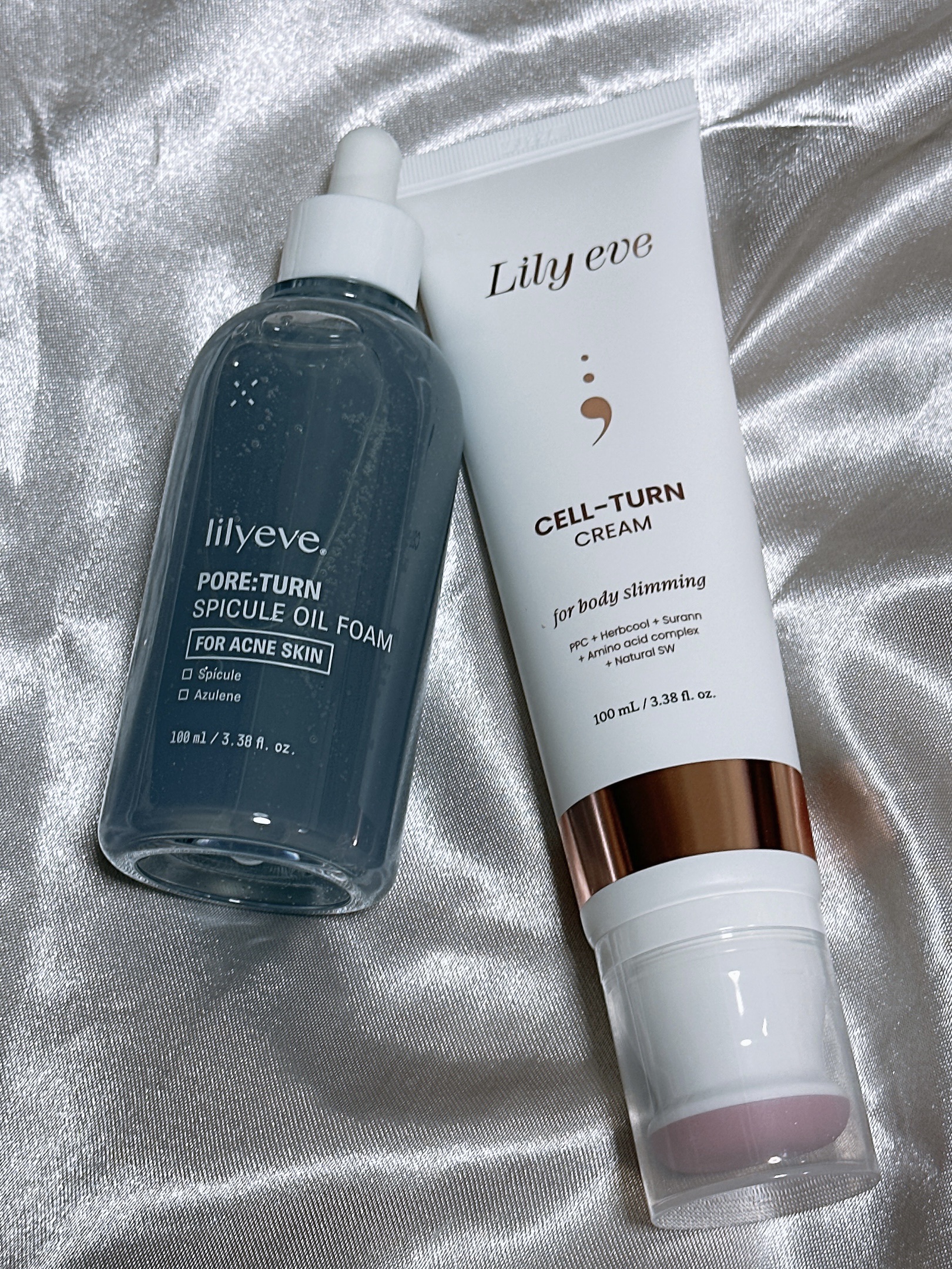 リリーイブ
@lilyeve_jp @lilyeve_global
セルターンクリーム 100ml


※スピキュールオイルフォームは追加ギフトで頂きました🫶

手を汚さず、マッサージできる💆‍♀️
楽チンアイテム❤️

➡️脂肪分解注