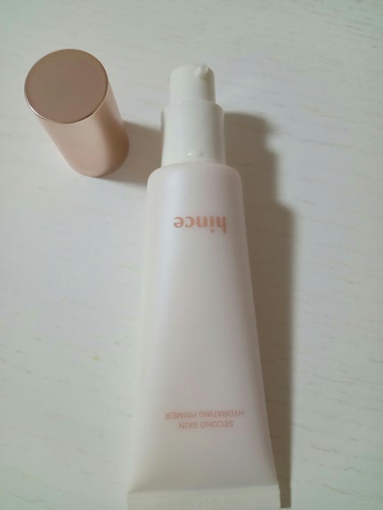 セカンドスキンハイドレイティングプライマー/hince/化粧下地を使ったクチコミ(4枚目)