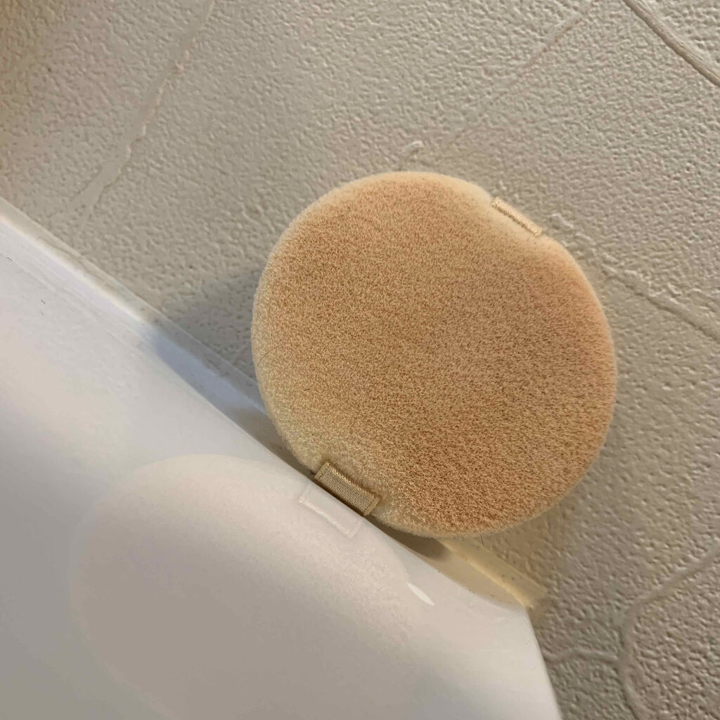 メイクブラシ専用クリーナー/DAISO/その他化粧小物を使ったクチコミ（3枚目）