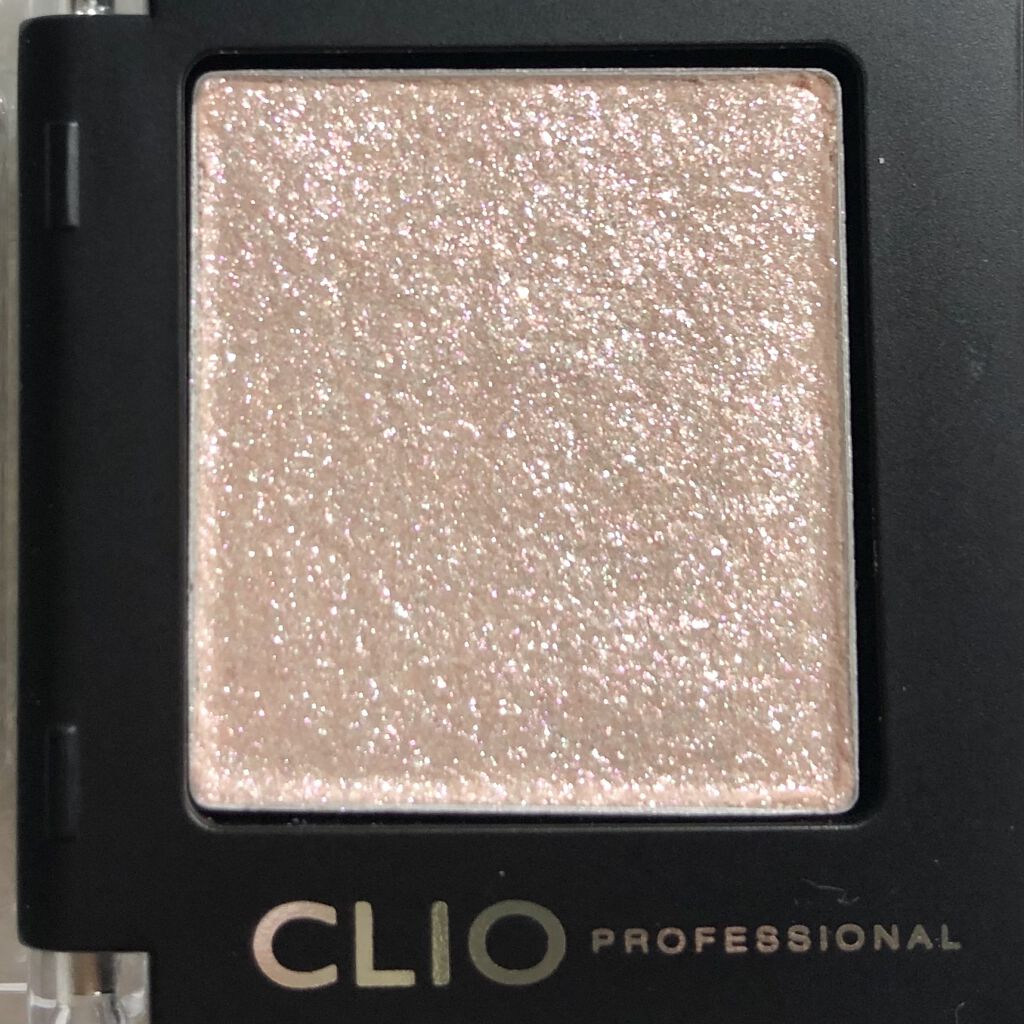 プロ シングル シャドウ G03  PIN LIGHT/CLIO/単色アイシャドウを使ったクチコミ（3枚目）