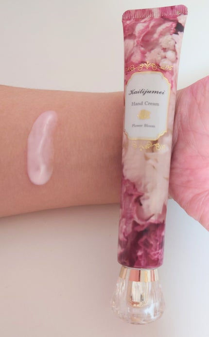 フラワーリップ 日本限定ピンクゴールドモデル/Kailijumei/口紅を使ったクチコミ(7枚目)