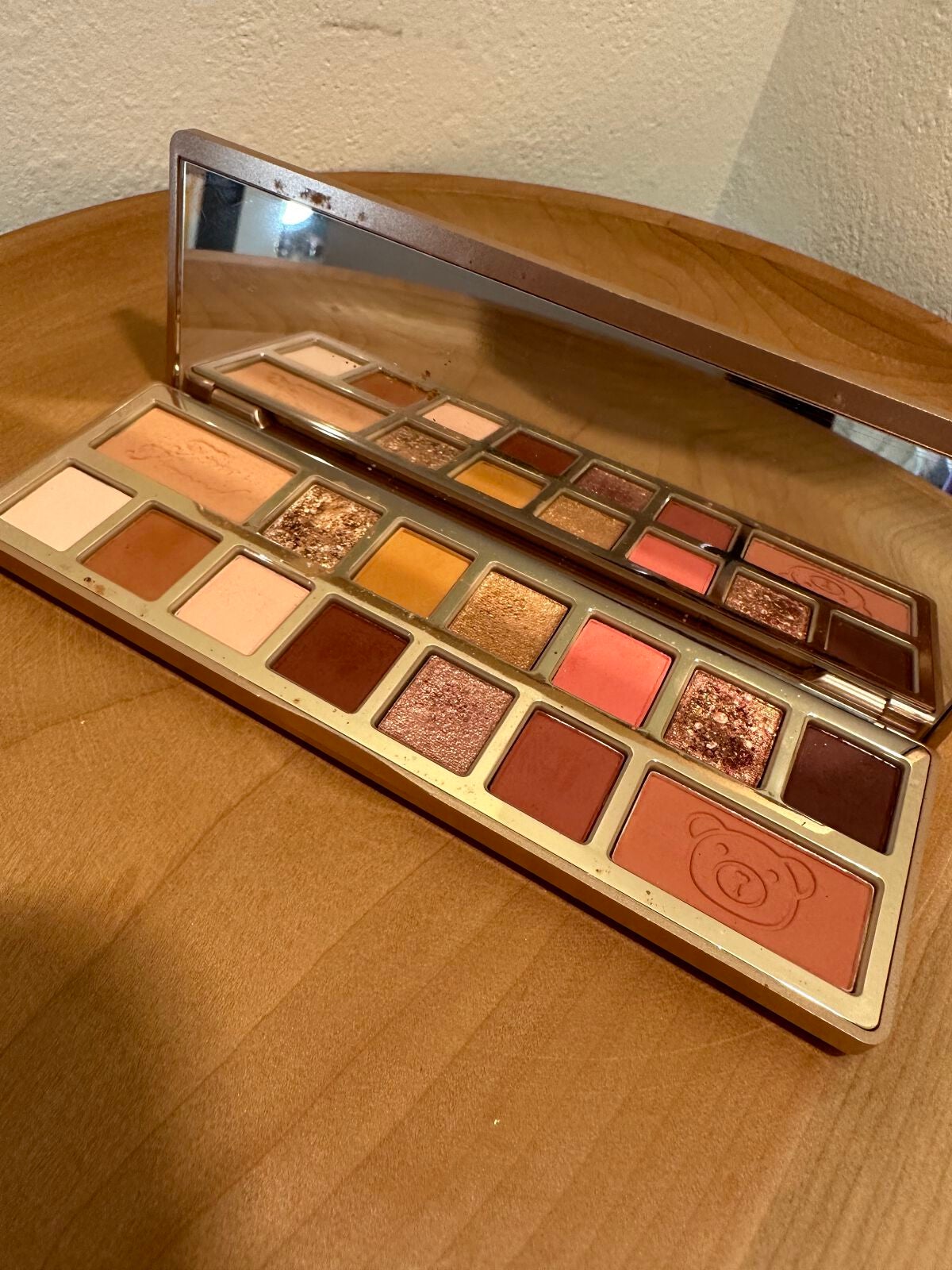 テディ ベア アイシャドウ パレット/Too Faced/アイシャドウパレットを使ったクチコミ(2枚目)