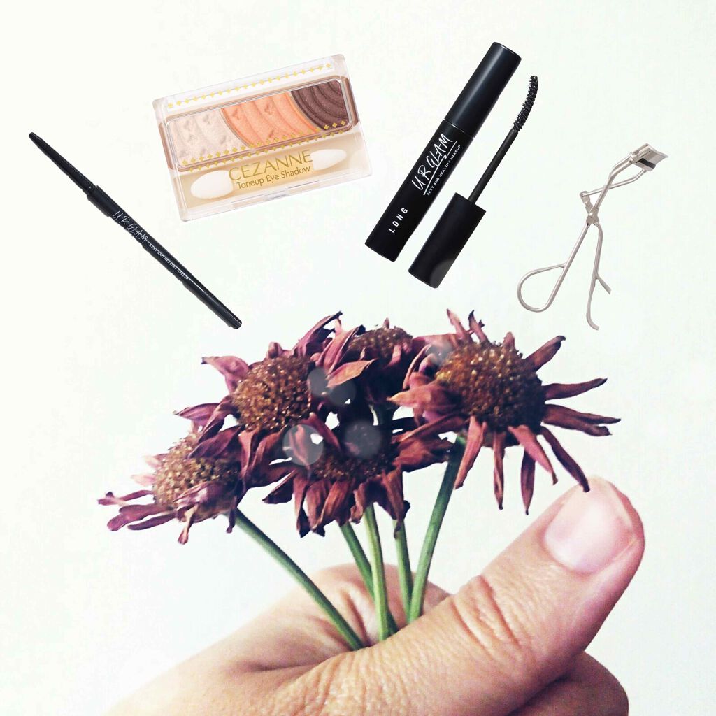 トーンアップアイシャドウ/CEZANNE/アイシャドウパレットを使ったクチコミ(2枚目)