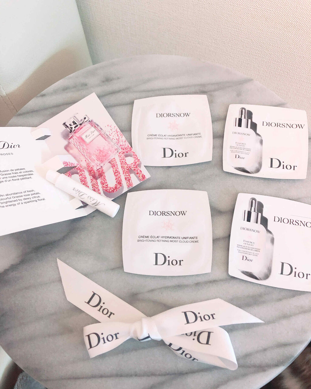 【旧】スノー メイクアップ ベース UV35 SPF35／PA+++/Dior/化粧下地を使ったクチコミ（2枚目）