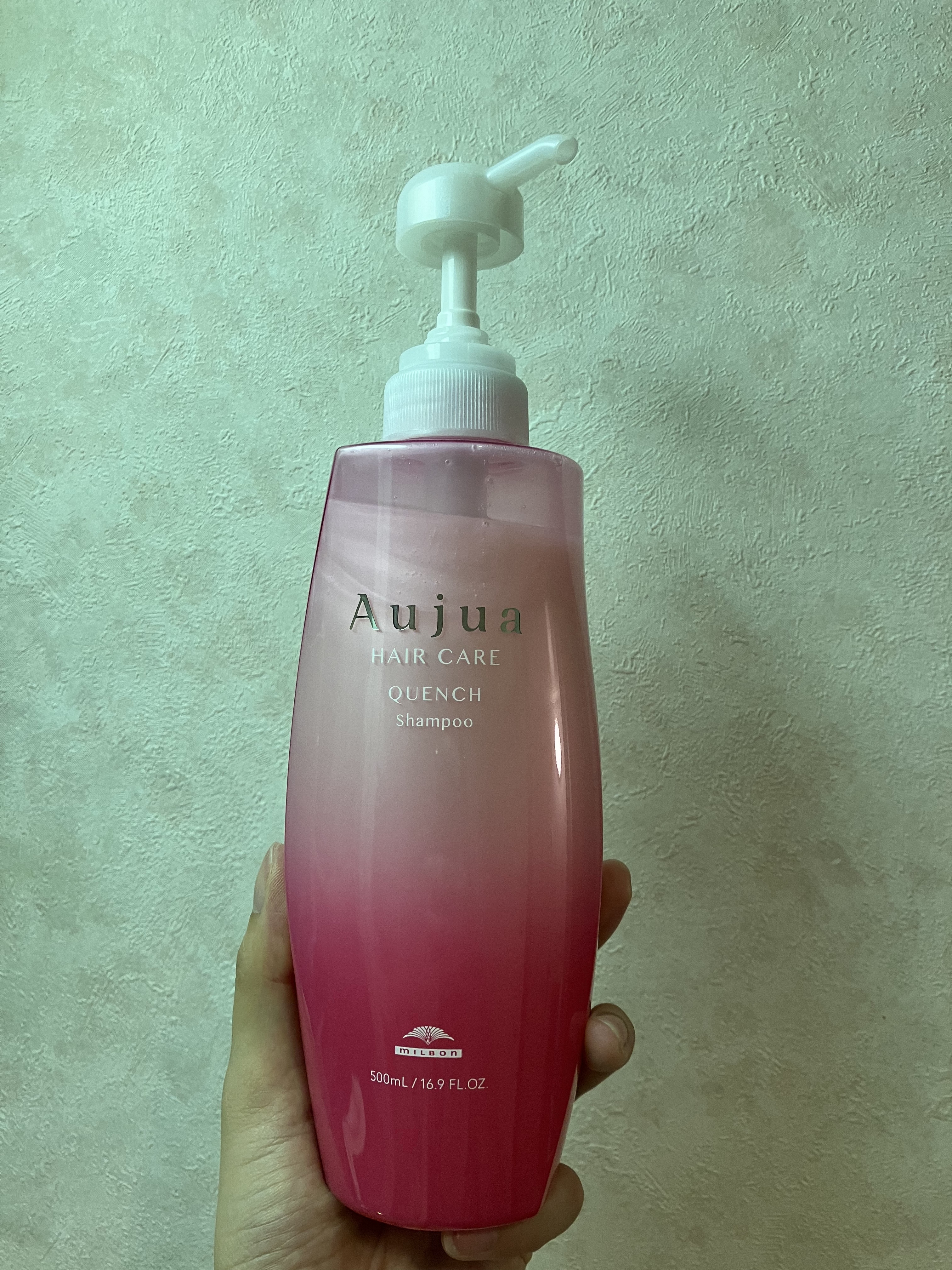 オージュア クエンチ シャンプーのクチコミ「オージュア
クエンチ シャンプー

泡立ち○

なめらかな泡を作った後、
毛先まで髪を包んで馴.....」（1枚目）