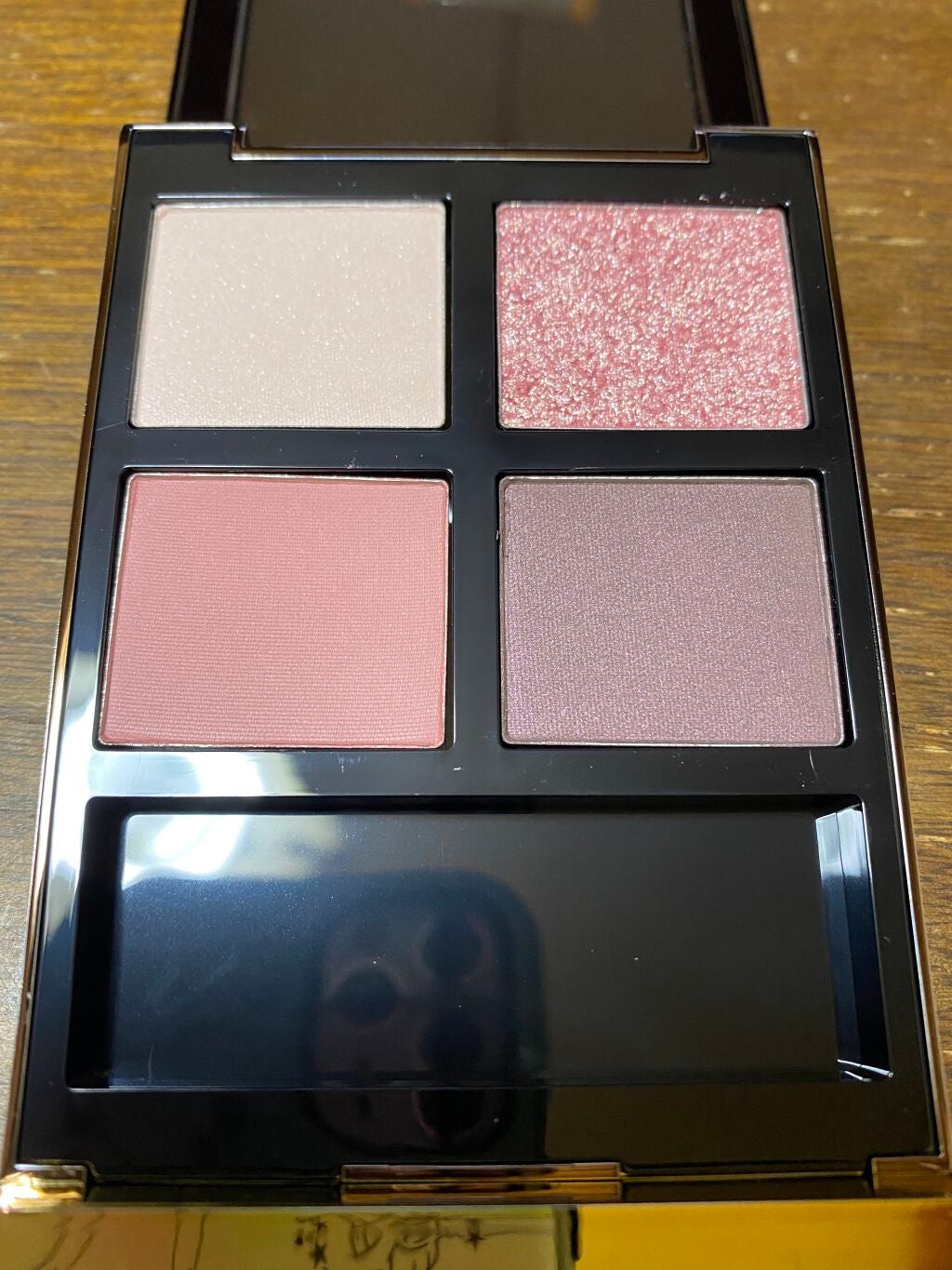 アイ カラー クォード/TOM FORD BEAUTY/アイシャドウパレットを使ったクチコミ(4枚目)