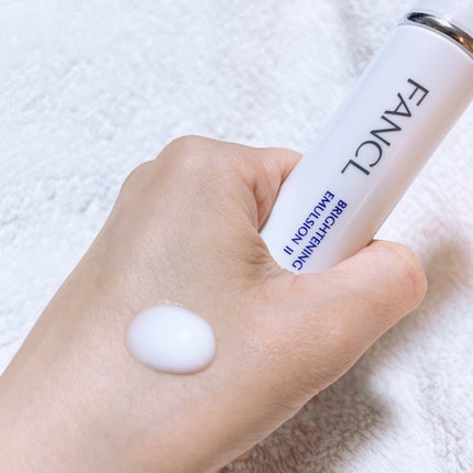 ブライトニング 化粧液 II しっとり<医薬部外品>/ファンケル/化粧水を使ったクチコミ(5枚目)