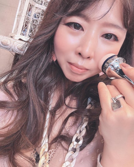 CHÏZU on LIPS 「美肌に💕ルミナスFXオートマジックメイクアップ振動パフがセット..」(1枚目)