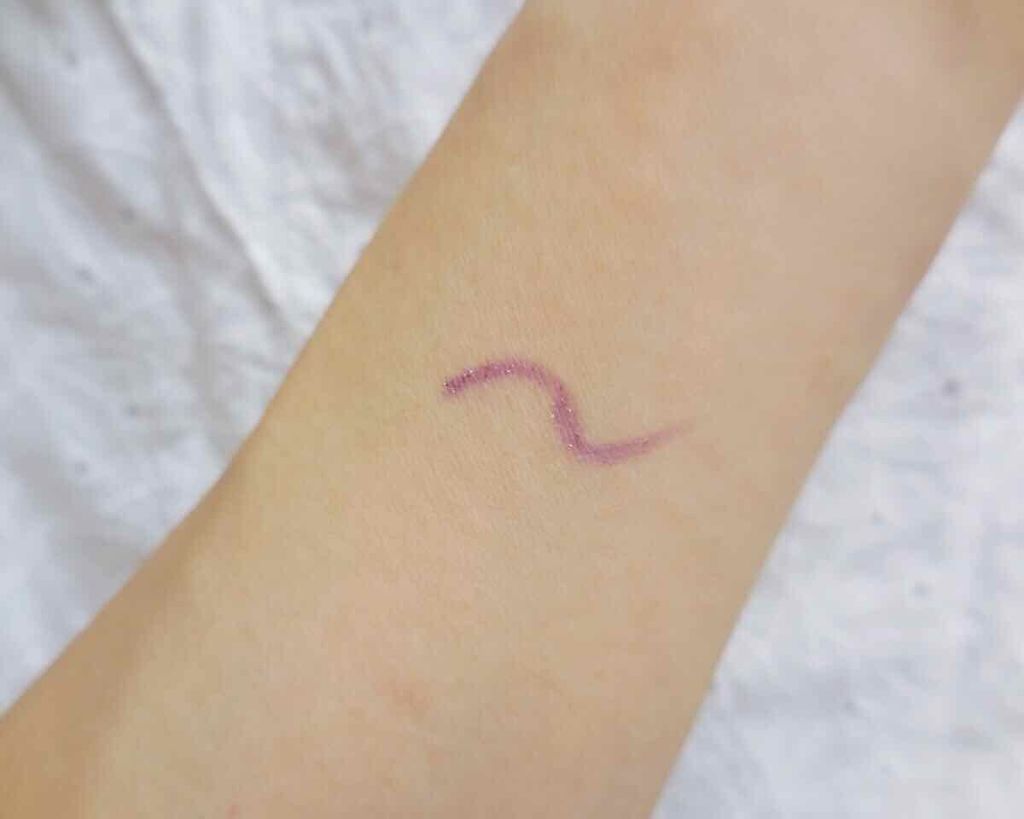 ヴィセ アヴァン リップ&アイカラー ペンシル 006 PSYCHEDELIC/Visée/ペンシルアイライナーを使ったクチコミ（2枚目）