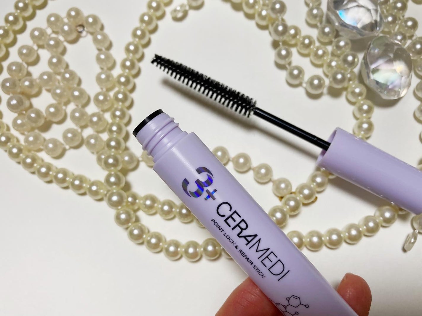 セラメディ ポイントロック&リペアスティック/セラメディ/ヘアジェルを使ったクチコミ(3枚目)