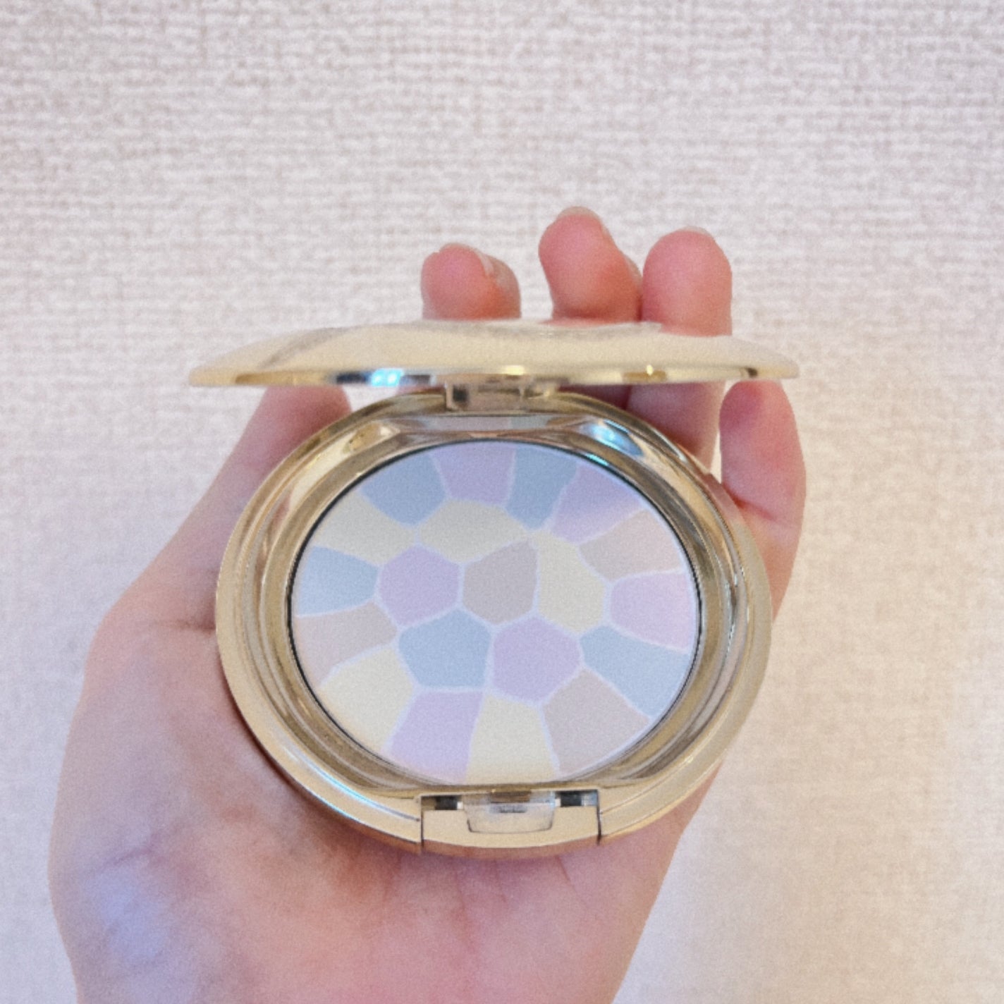 ラ プードル オートニュアンス/Elégance/プレストパウダーを使ったクチコミ(2枚目)