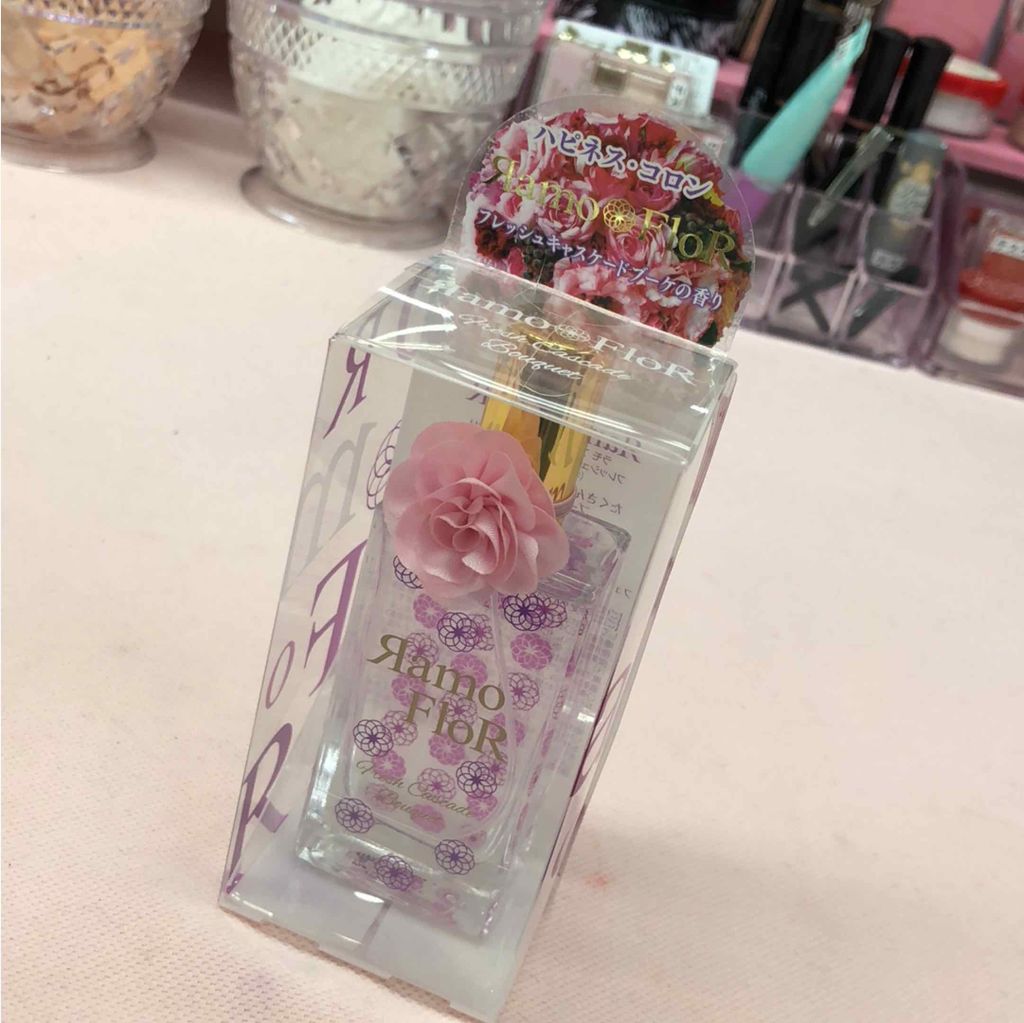 ラモ フロール オーデコロン フレッシュキャスケードブーケの香り/ラブアンドピースパルファム/香水(レディース)を使ったクチコミ(1枚目)